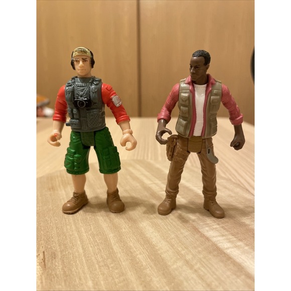 Chap Mei Other - Chap Mei Dino Valley Trainer & Action Figure Lot 2 Animal Rescue Safari 2014